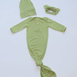 Newborn baby gown set, Gender neutral coming home outfit - Turquoise,